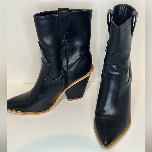 Lulus, size 7, black, mid calf, western boots. - Picture 2 of 4